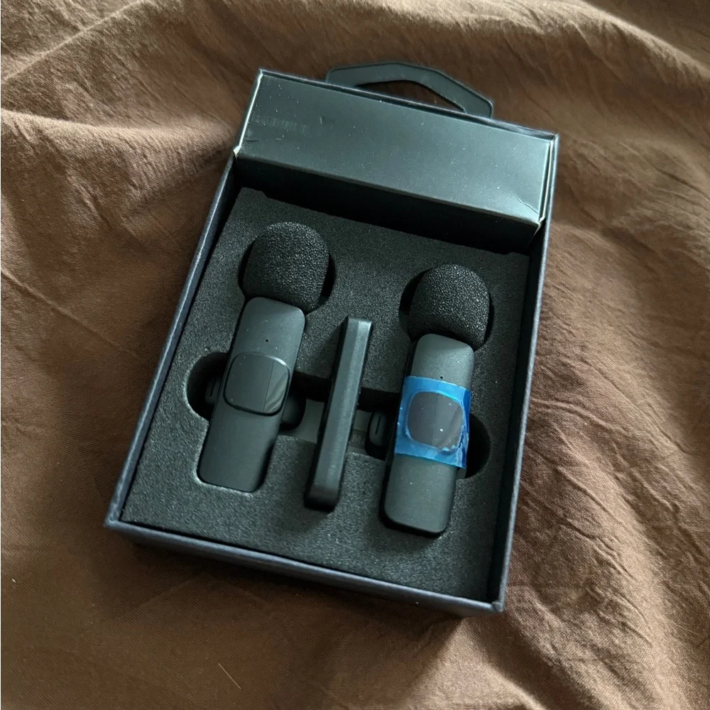 2 brand new mini microphones